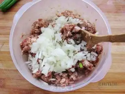 Make Burn the pork fort step 1