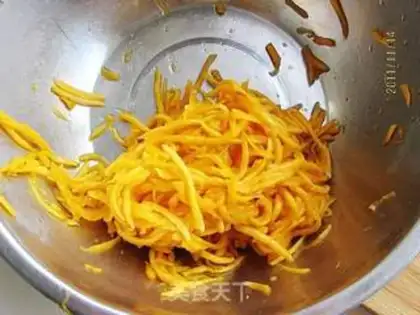 Make Pumpkin silk pie step 1