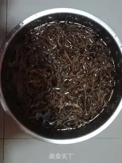 Make Tea mushrooms with beef step 1