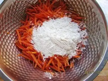 Make Dust carrots step 1