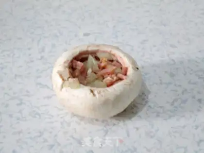 Make Bacon cheese mushrooms step 3