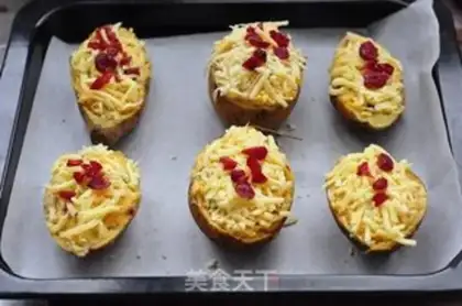 Make Cranberry cheese and potatoes step 4