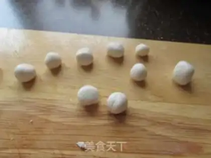 Make Bean-fruit soup step 1