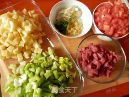 Make Beef pasta soup step 1