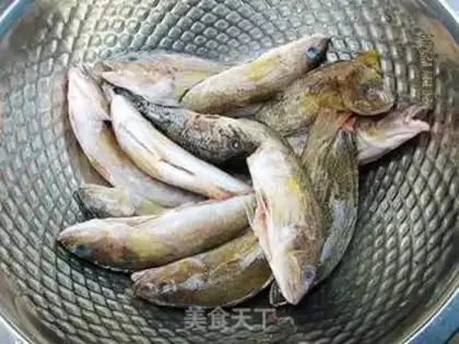 Make Dried yellow fish step 0