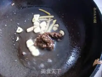 Make Soy sauce and mushrooms step 2