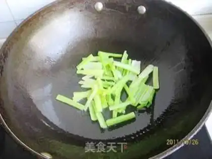 Make Celery Mountain step 4