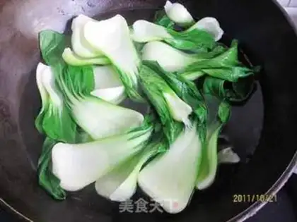 Make Shrimp hand torn oil step 1