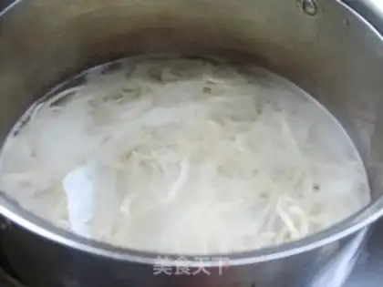 Make Potato noodles step 16