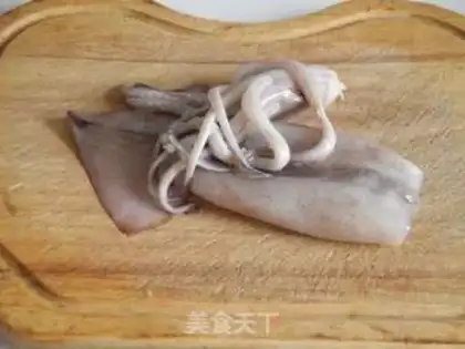 Make Roasted squid with olive salad step 0