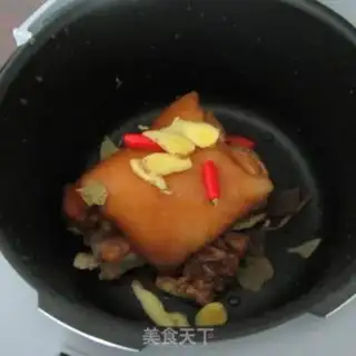 Make Water the pig