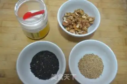 Make Tomato cake step 6