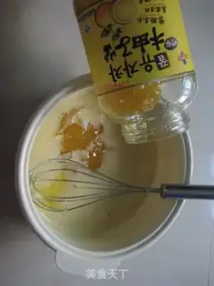 Make Honey grapefruit cake step 4