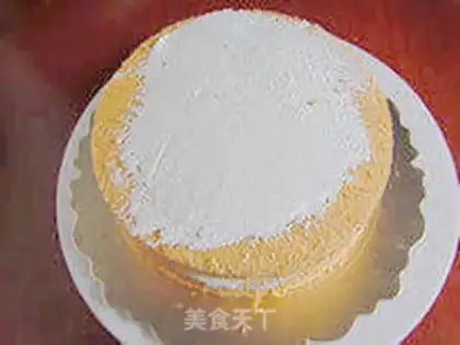 Make Snow strawberry garden cake step 15