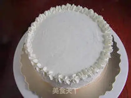 Make Snow strawberry garden cake step 17