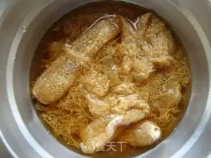 Make Sodium egg soup step 0