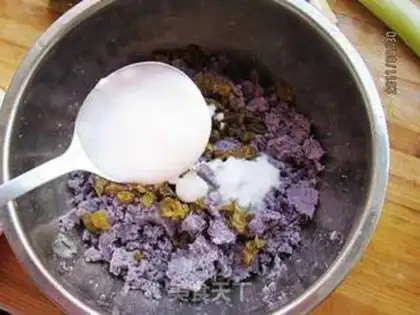 Make Yogurt lassagna ball step 3
