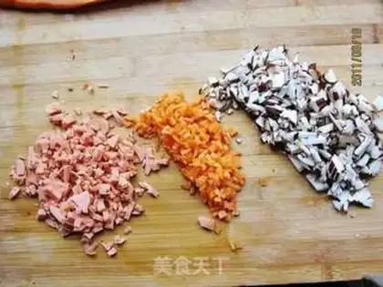 Make Fried rice sushi roll step 0