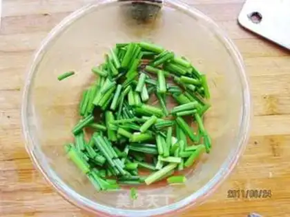 Make The moss with eggs step 1