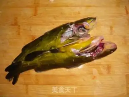 Make Scrambled fish step 1