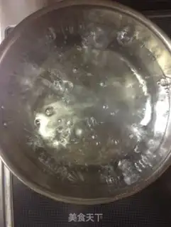 Make Garlic black pearl noodles step 7