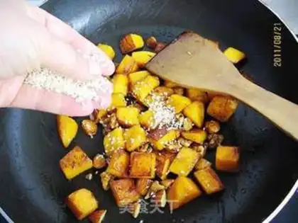 Make Pumpkin step 4
