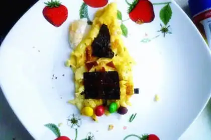 Make Eggcake house card step 3
