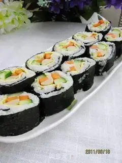 Make A simple sushi step 6