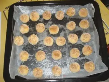 Make Gold coconut ball step 9