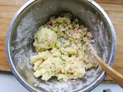 Make Onion ham mashed potatoes step 2