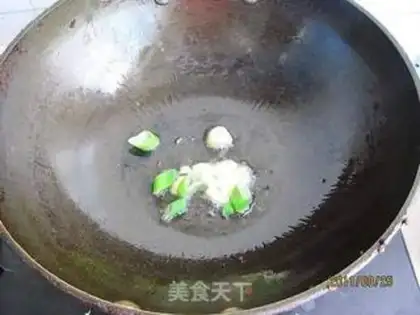 Make Celery fried wood step 2
