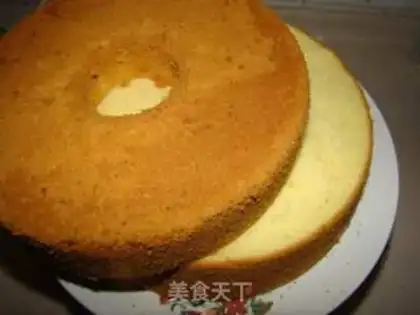 Make Christmas strawberry cake step 13