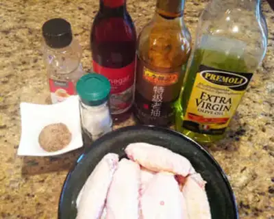 Make Honeyed chicken wings step 0