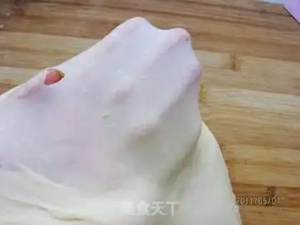 Make A little flower bread step 0