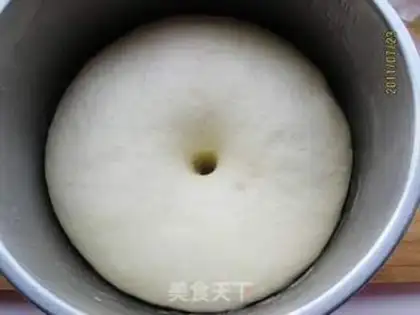 Make A little flower bread step 1