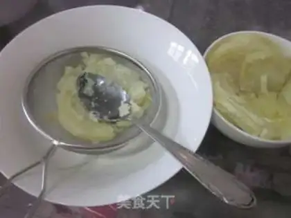 Make Mashed potatoes and plum cake step 2