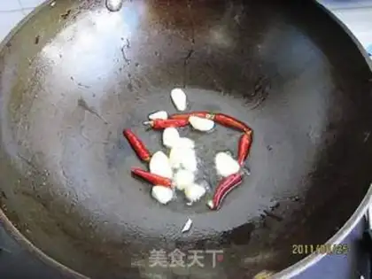 Make Sour chili and cabbage step 1