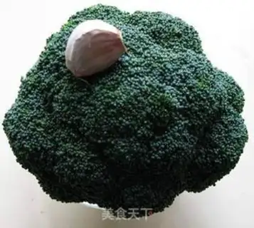Make ♪ Burn the broccoli ♪ step 0