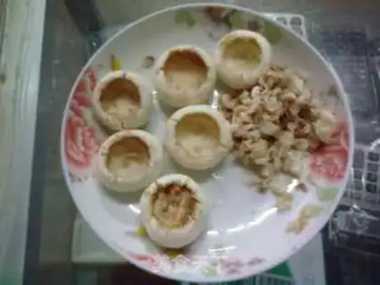 Make Pearl mouths step 0