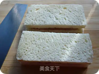 Make Eggskin toast step 5