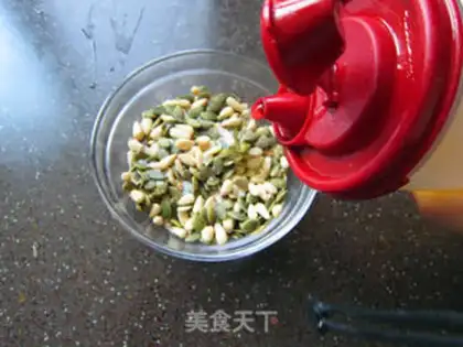 Make Cheese pine pumpkin step 1