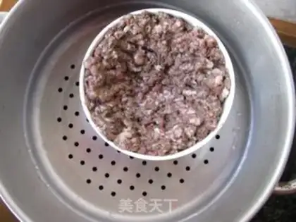 Make Little black potion step 4
