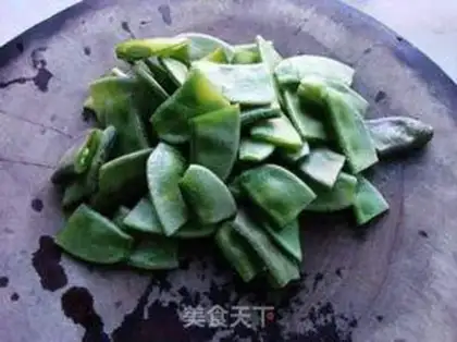 Make Five flowers and lentils step 1
