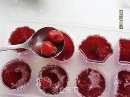 Make Cherry and jelly step 3
