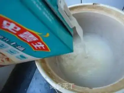 Make Fried cheese and rice step 1