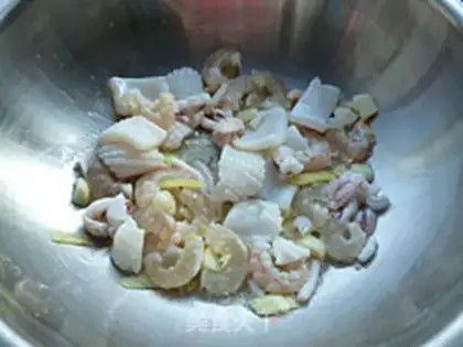 Make Curry seafood step 8