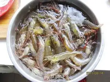 Make Boiled shrimp step 0