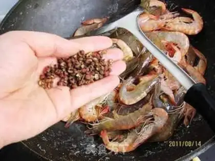 Make Boiled shrimp step 2