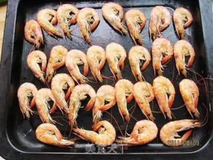 Make Homemade shrimp dry step 3