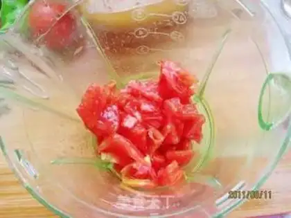 Make Tomato honey juice step 1
